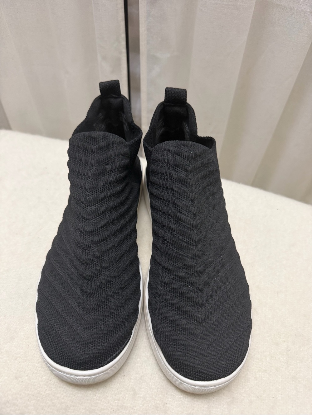 Sonoma Black Knit Slip-On Women's Sneakers